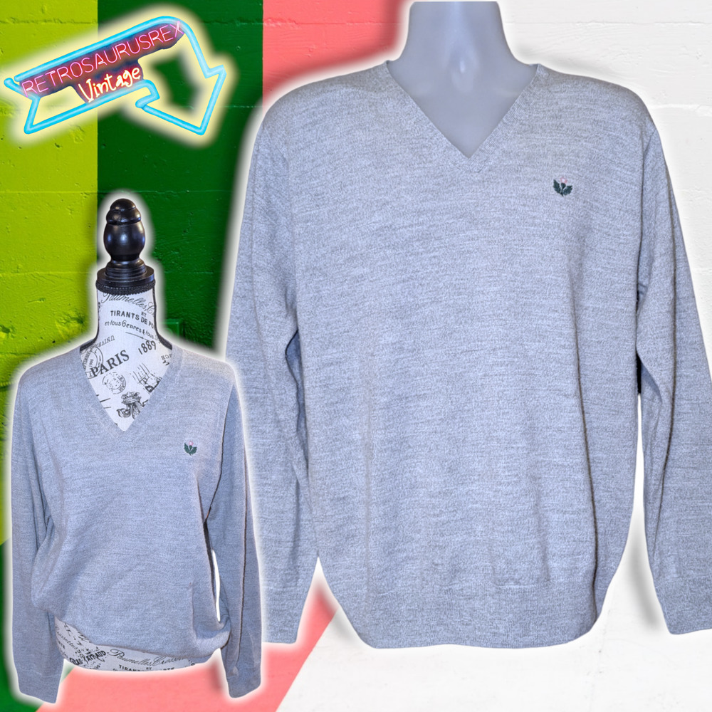 Turtleson Retro Heather Gray Pullover V Neck Embroidered Sweater, Large